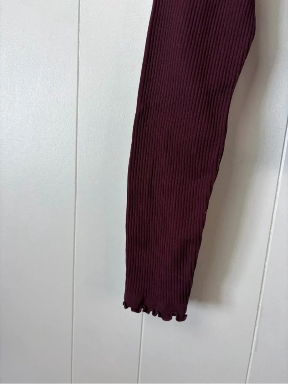 Intimately Free People Ribbed Crop Top Burgundy Lettuce Hem Size XS/Small Boho